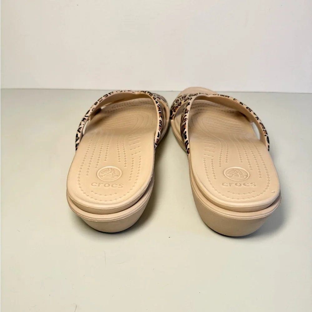 Crocs Patricia II Leopard Wedge‎ Sandals Women's Size 10